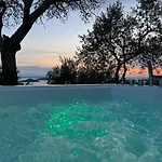 Antico Casale Tiravento 4*