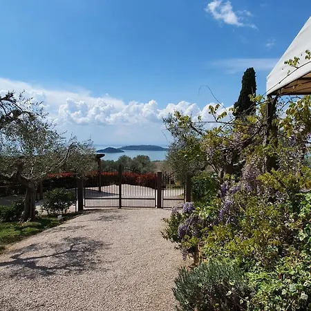 Lejlighedshotel Antico Casale Tiravento