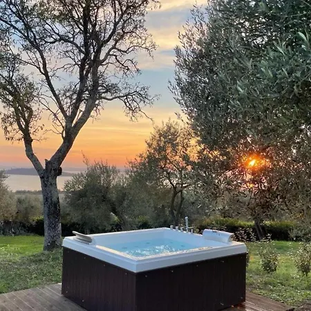 Antico Casale Tiravento Lejlighedshotel