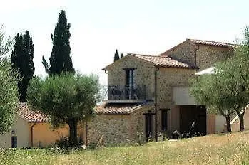 Lejlighedshotel Antico Casale Tiravento