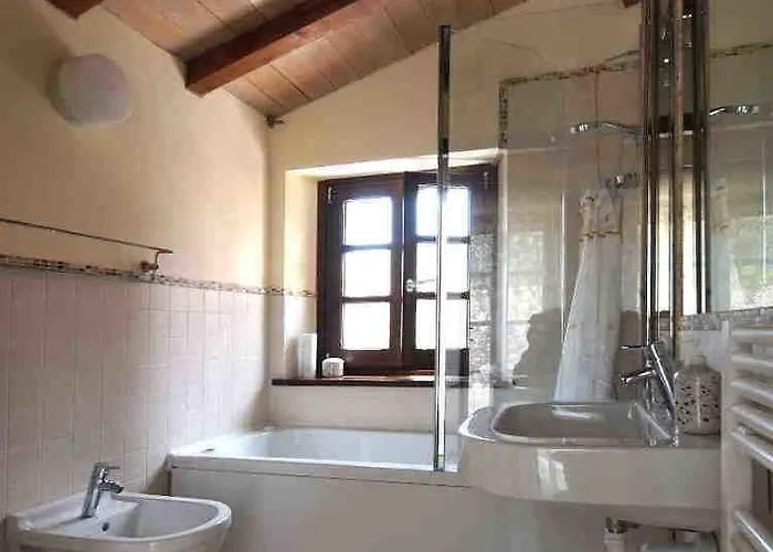 Antico Casale Tiravento 4*