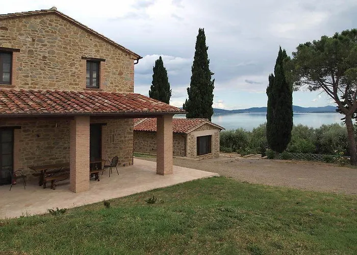 Antico Casale Tiravento شقة فندقية 4*