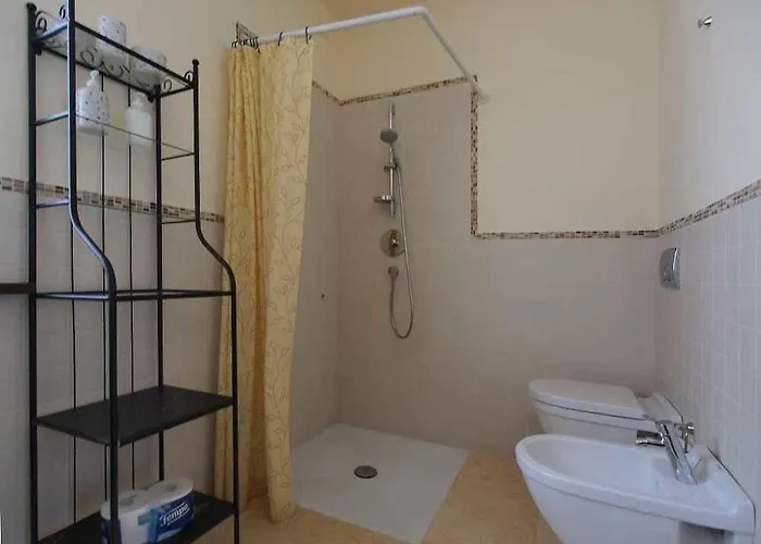 Antico Casale Tiravento باسّينيانو سول تْرازي